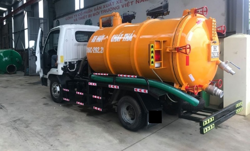 xe hút chất thải